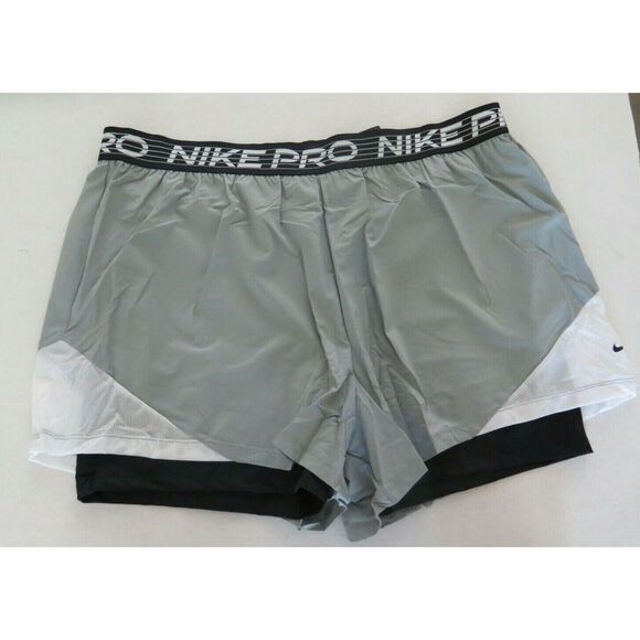 Nike CT0600 073 Women's Plus Sz 3X Gray/Black Dri-Fit Pro Flex 2-in-1 Shorts - Picture 1 of 5